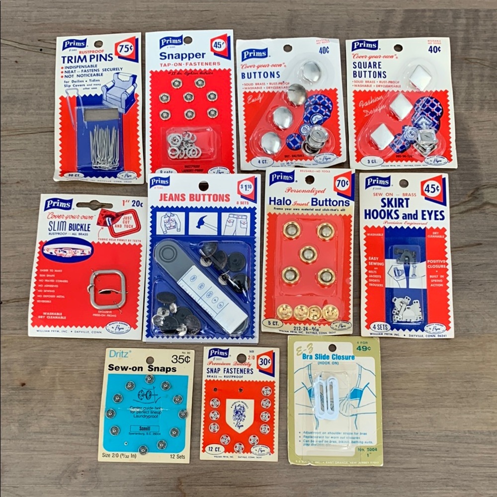 Vintage Sewing Notions 🪡🧵